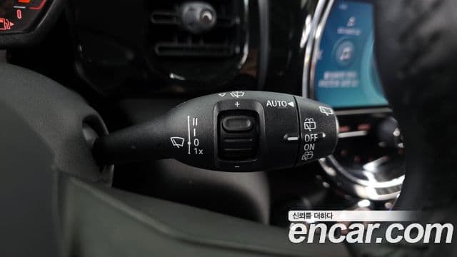 Mini Cooper 2021 — Фото 17/20