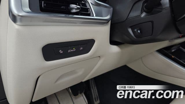 BMW X5 2025 — Photo 26/32