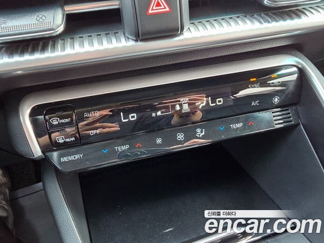 Kia K5 2022 — Şəkil 17/20