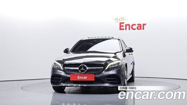 Mercedes-Benz C-Class 2020 — ფოტო 3/20