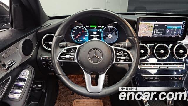 Mercedes-Benz C-Class 2020 — ფოტო 13/20