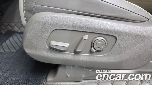 Kia Carnival 2024 — Şəkil 16/20