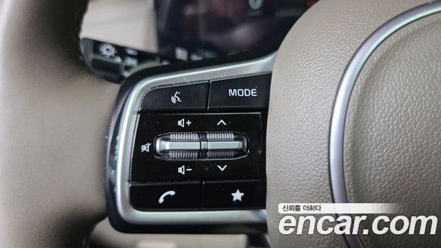 Kia Carnival 2024 — Şəkil 18/20