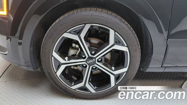 Kia Niro 2022 — ფოტო 5/20
