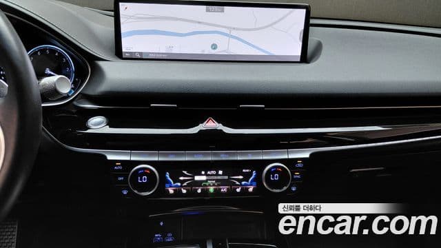 Genesis G80 2021 — Şəkil 12/32