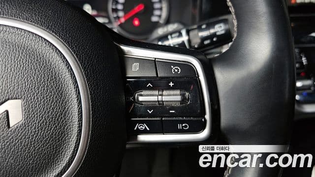 Kia Sorento 2022 — фото 16 из 20