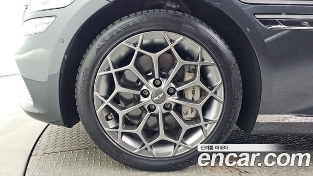 Genesis G80 2020 — ფოტო 5/20