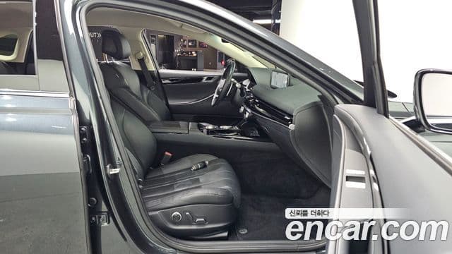 Genesis G80 2020 — ფოტო 2/20