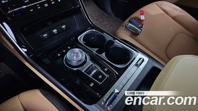 Kia Carnival 2023 — Фото 9/20