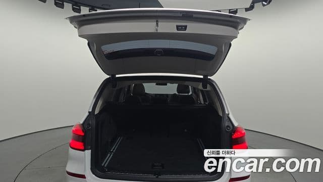 BMW X3 2018 — фото 18 из 20