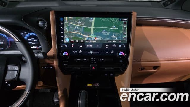 Toyota Alphard 2023 — фото 12 из 20