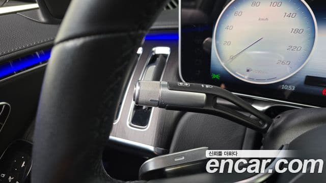 Mercedes-Benz S-Class 2021 — Photo 5/37