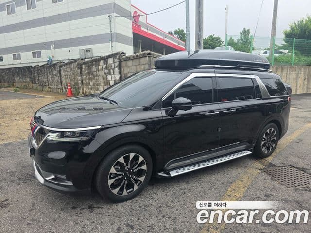 Kia Carnival 2023 — Фото 3/20
