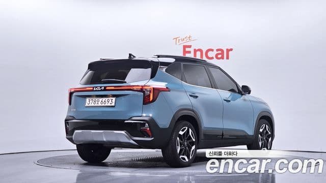 Kia Seltos 2024 — ფოტო 2/20