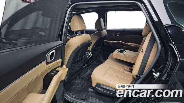 Kia Sorento 2024 — Şəkil 13/20