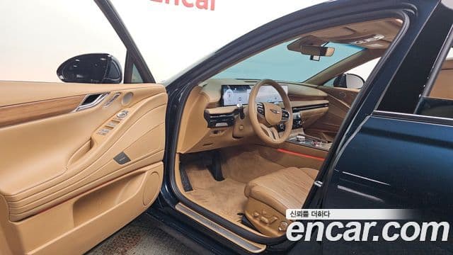 Genesis Electrified G80 2025 — Şəkil 10/20