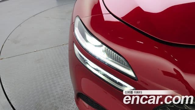 Genesis G70 2021 — ფოტო 28/35