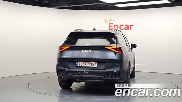 Kia Sportage 2024 — ფოტო 4/20