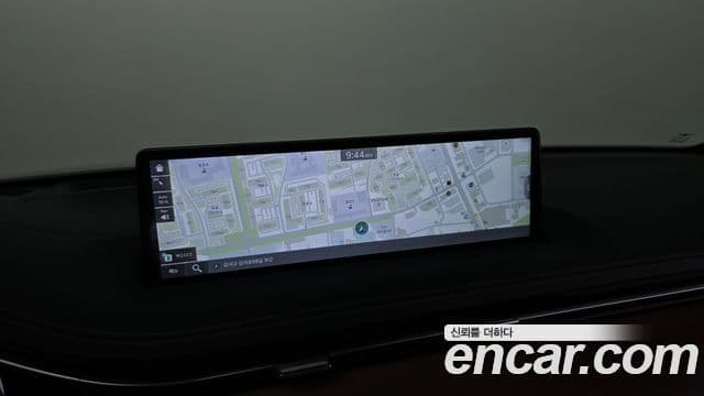 Genesis GV70 2022 — Şəkil 15/20