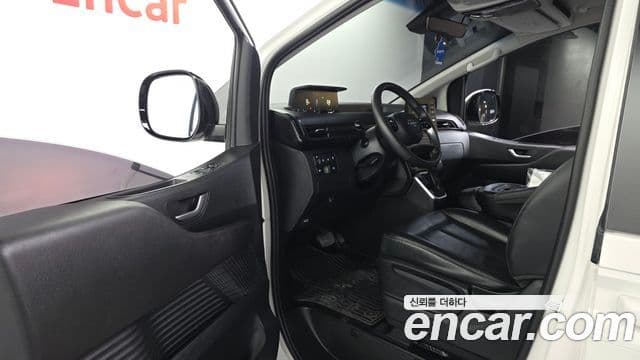 Hyundai Staria 2022 — Şəkil 8/20