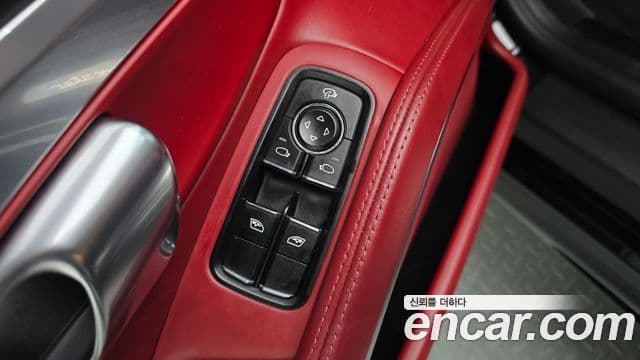 Porsche 718 Boxster 2019 — Şəkil 19/20