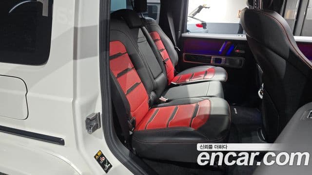 Mercedes-Benz G-Class 2019 — Şəkil 11/20