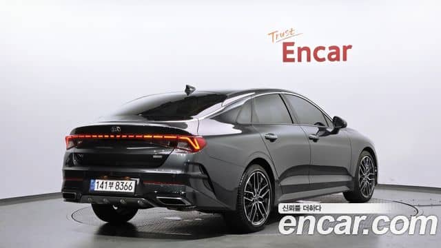 Kia K5, 2021
