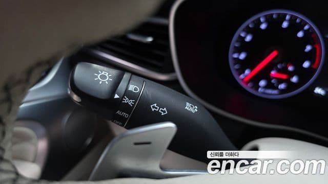 Genesis G70 2019 — ფოტო 10/35