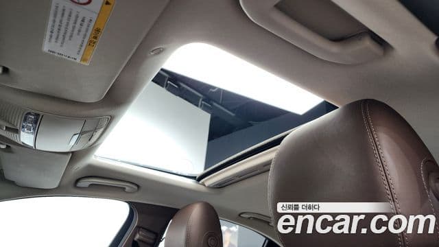 Mercedes-Benz E-Class 2019 — Şəkil 17/20