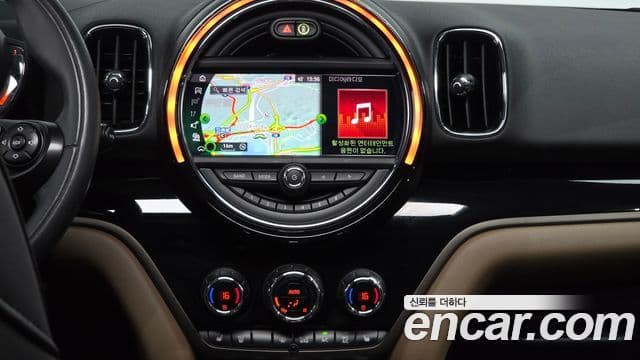 Mini Cooper Countryman 2020 — Şəkil 14/20