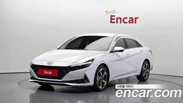 Hyundai Avante 2021 — ფოტო 1/20