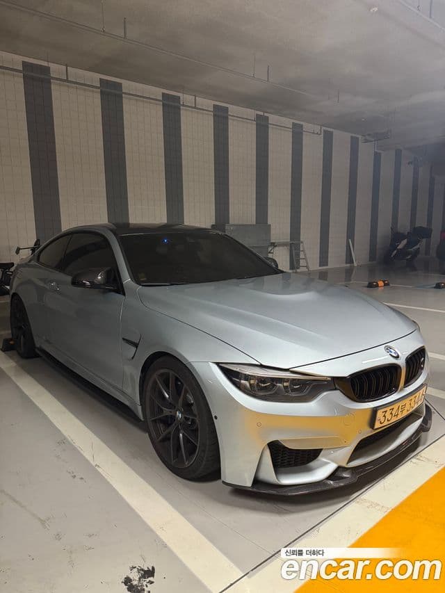 BMW M4 2018 — Şəkil 11/11