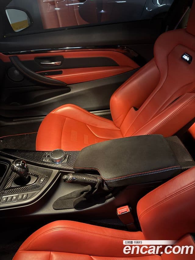 BMW M4 2018 — Şəkil 4/11