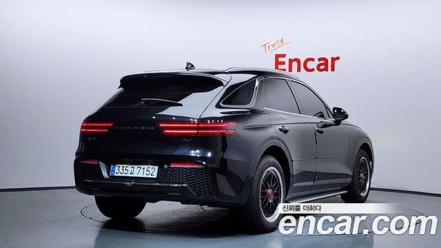 Genesis GV70 2021 — Şəkil 2/20