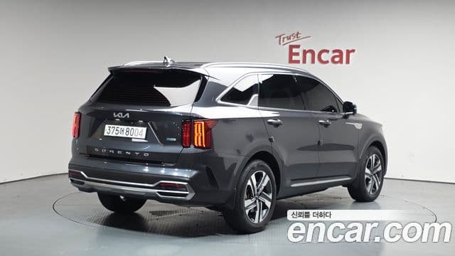Kia Sorento 2022 — ფოტო 2/20