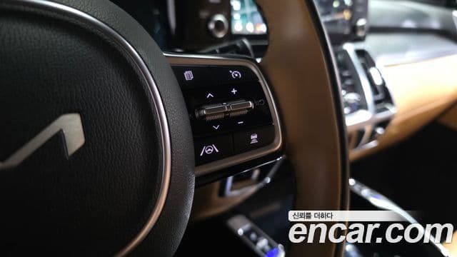 Kia Sorento 2022 — ფოტო 17/20
