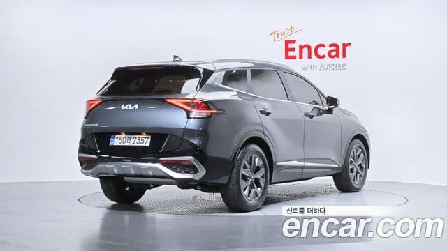 Kia Sportage 2022 — ფოტო 2/20