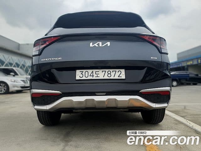 Kia Sportage 2023 — Фото 8/20