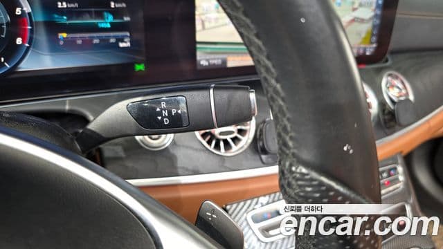 Mercedes-Benz E-Class 2018 — Фото 9/20