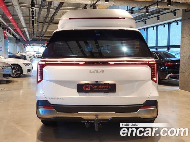 Kia Carnival 2024 — Şəkil 3/20