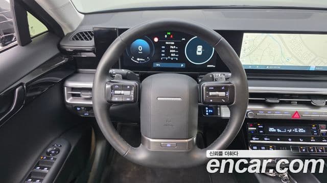 Hyundai Grandeur 2023 — ფოტო 13/20