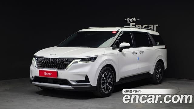 Kia Carnival 2020 — Фото 1/20