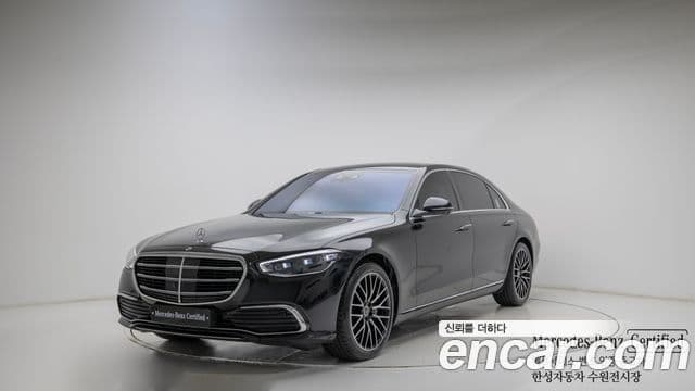 Mercedes-Benz S-Class 2025 — Photo 1/20