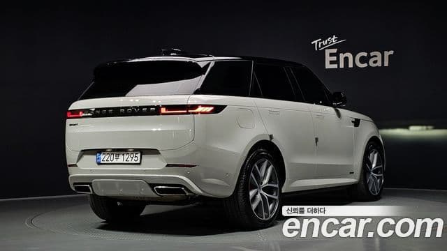 Land Rover Range Rover Sport 2024 — ფოტო 2/20