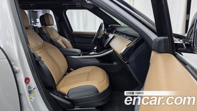 Land Rover Range Rover Sport 2024 — ფოტო 11/20