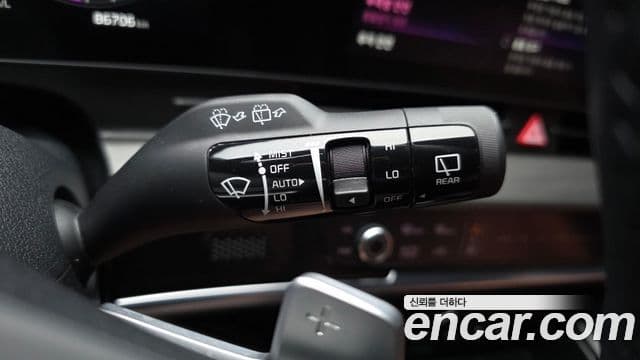 Kia Sportage 2023 — ფოტო 18/20