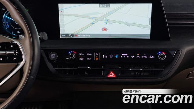 Kia K8 2022 — Şəkil 14/20