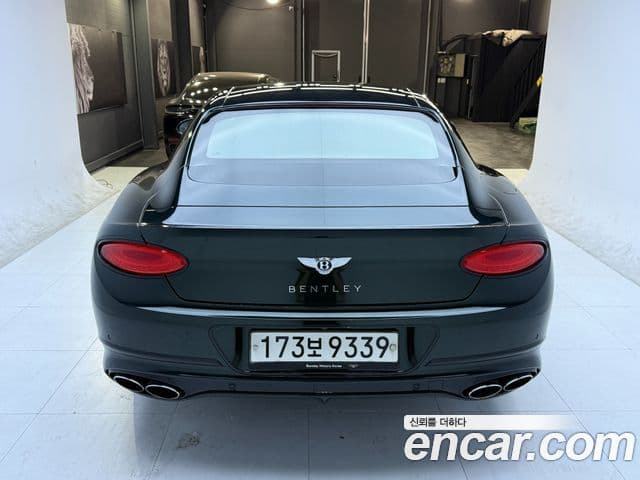 Bentley Continental GT 2021 — фото 4 из 20