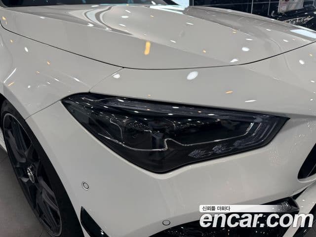 Mercedes-Benz CLA-Class 2025 — Фото 12/20