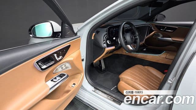 Mercedes-Benz E-Class 2024 — Şəkil 10/20